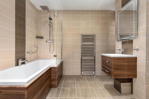 Deluxe Bathroom at Duchally Hotel & Country Estate 