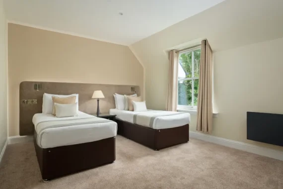 Wyndham Duchally Superior 2 bedroom lodge twin bed