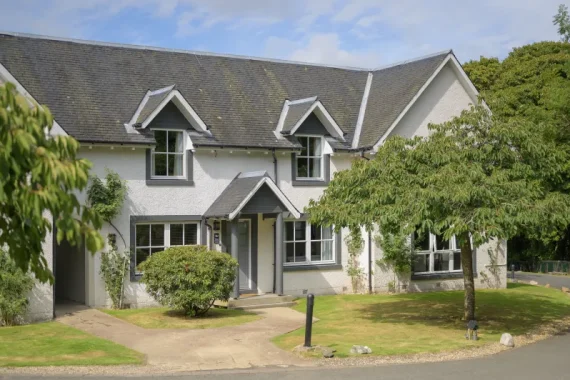 wyndham-duchally-superior-2-bedroom-lodge-12-exterior